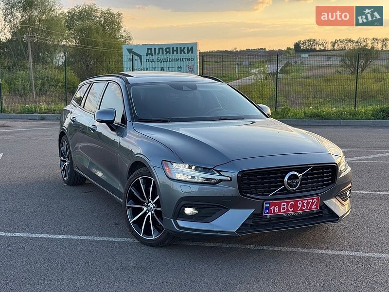Универсал Volvo V60 2019 в Ровно
