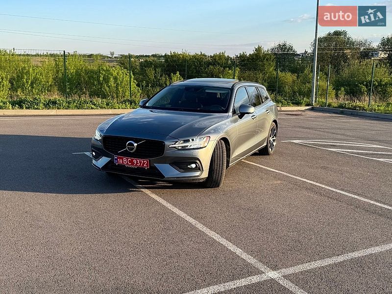 Универсал Volvo V60 2019 в Ровно