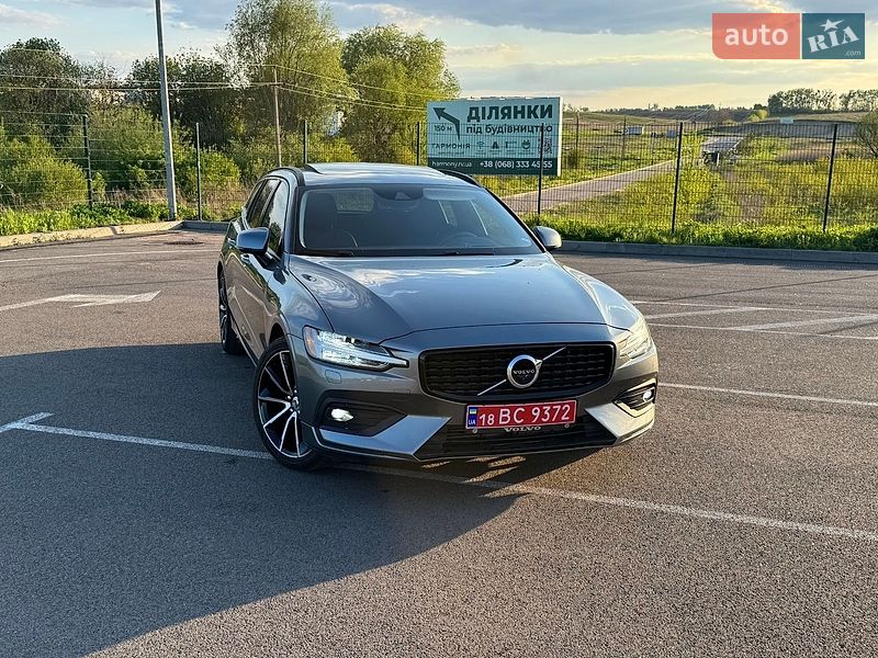 Универсал Volvo V60 2019 в Ровно