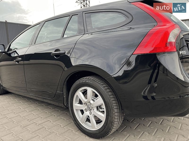 Универсал Volvo V60 2015 в Луцке
