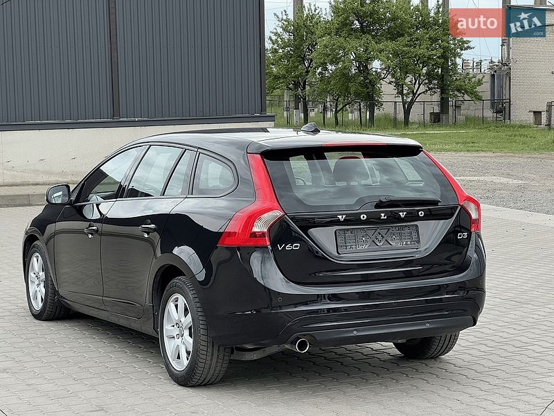 Универсал Volvo V60 2015 в Луцке