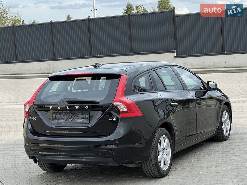 Универсал Volvo V60 2015 в Луцке