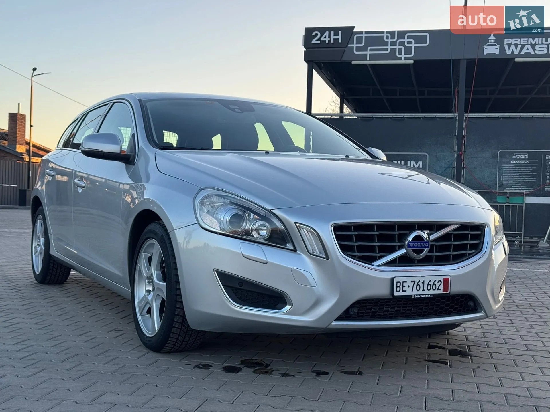 2011 Volvo V60 - мініатюра 12