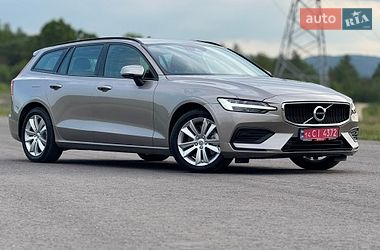 Универсал Volvo V60 2021 в Трускавце