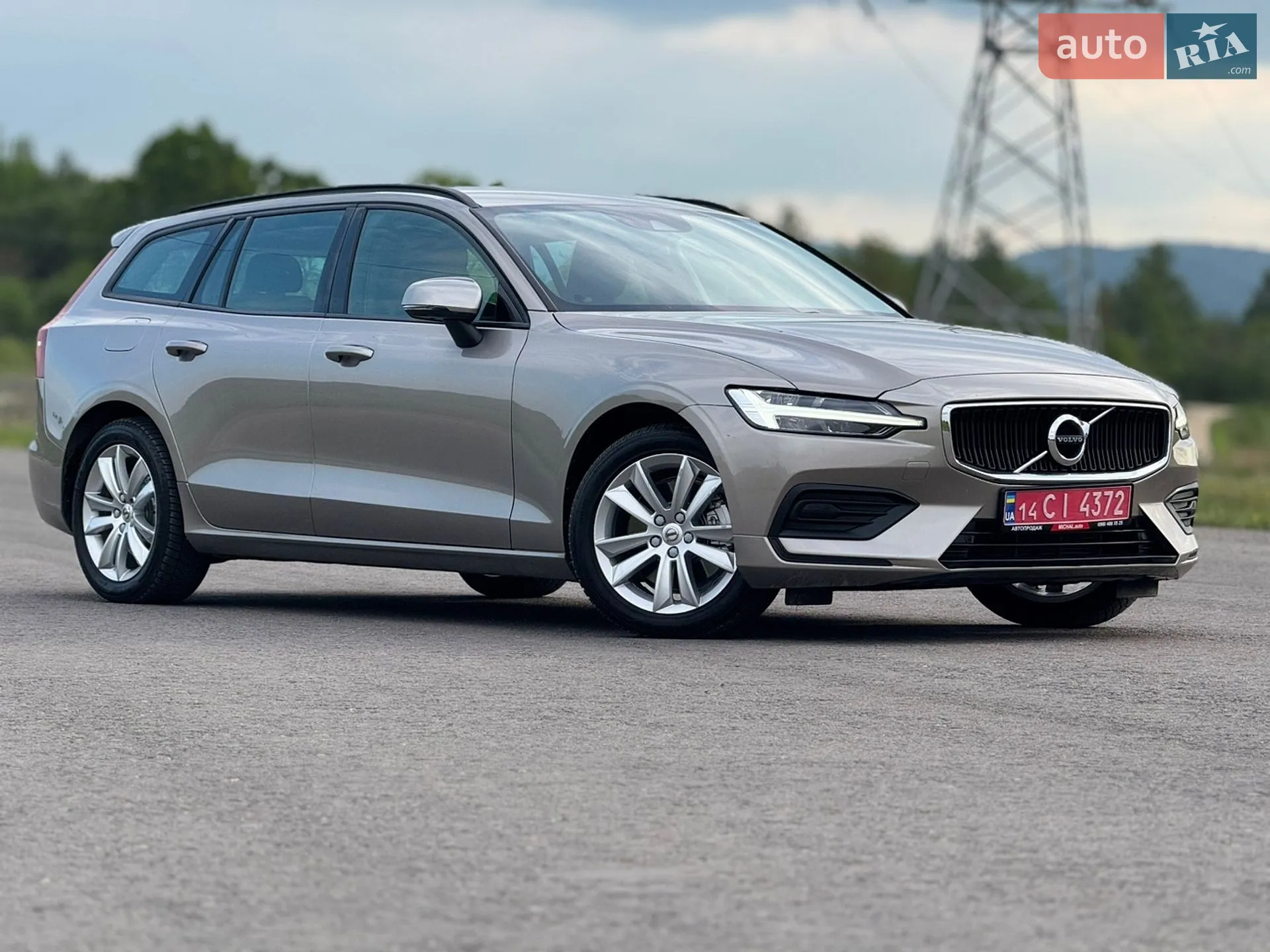 2021 Volvo V60 - мініатюра 9