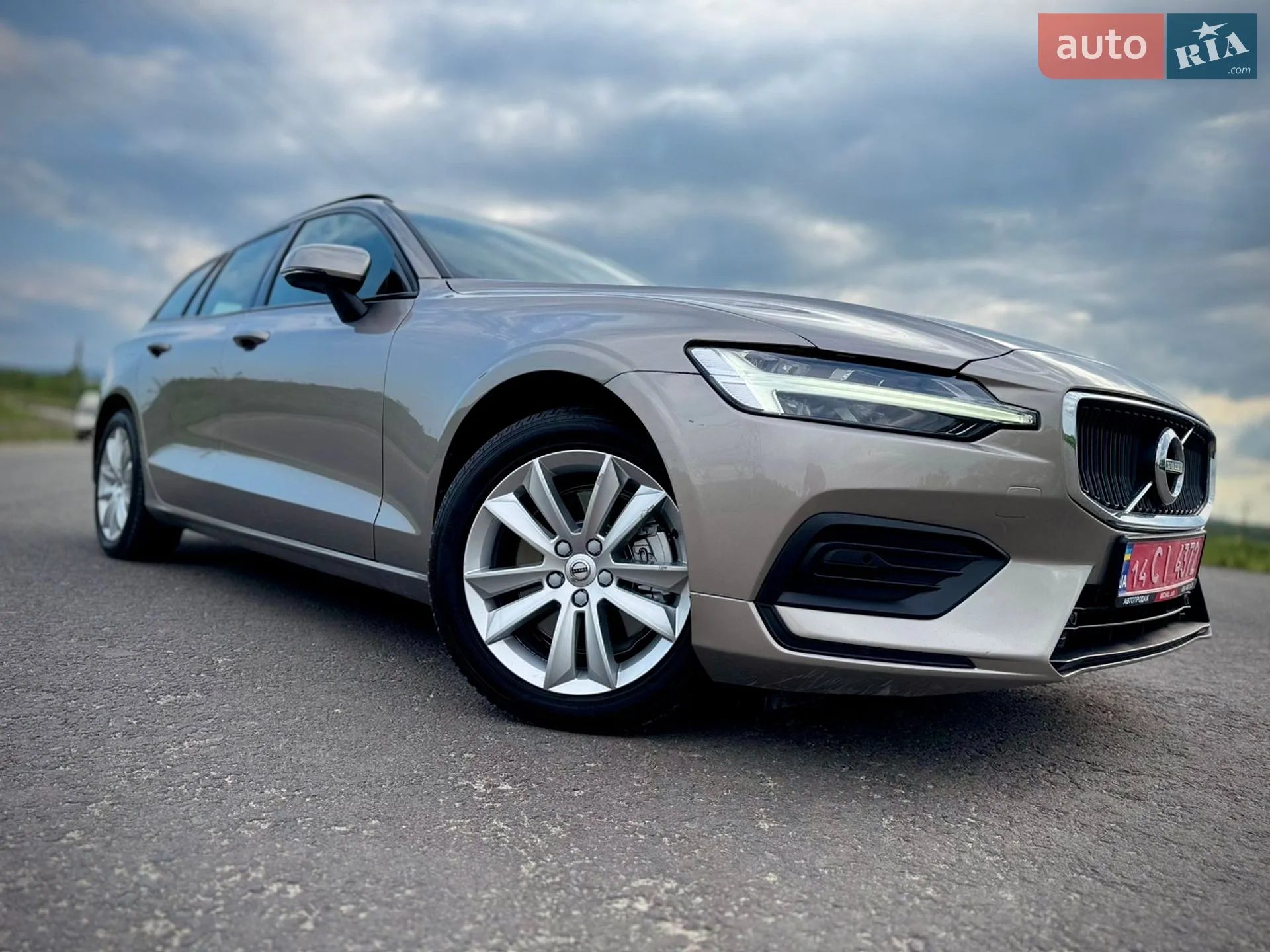 2021 Volvo V60 - мініатюра 12