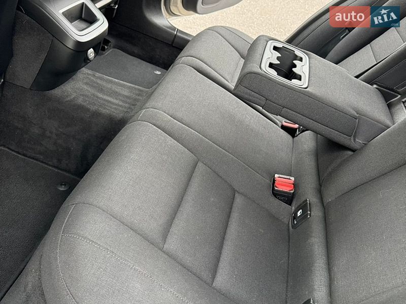 Универсал Volvo V60 2021 в Трускавце