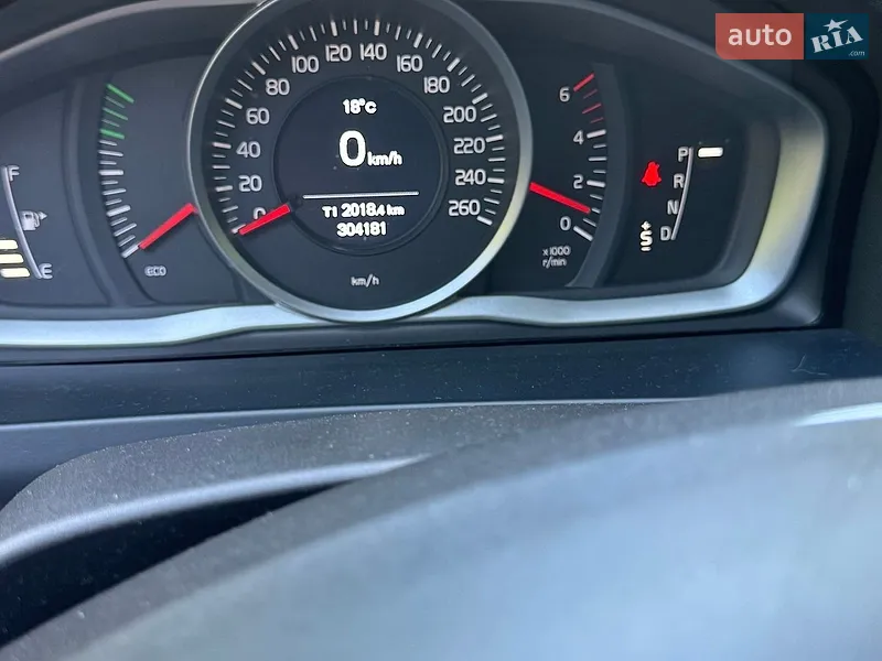Volvo V60 2015 VIN YV1FW73CDF1259966 фото оголошення 6 з 48