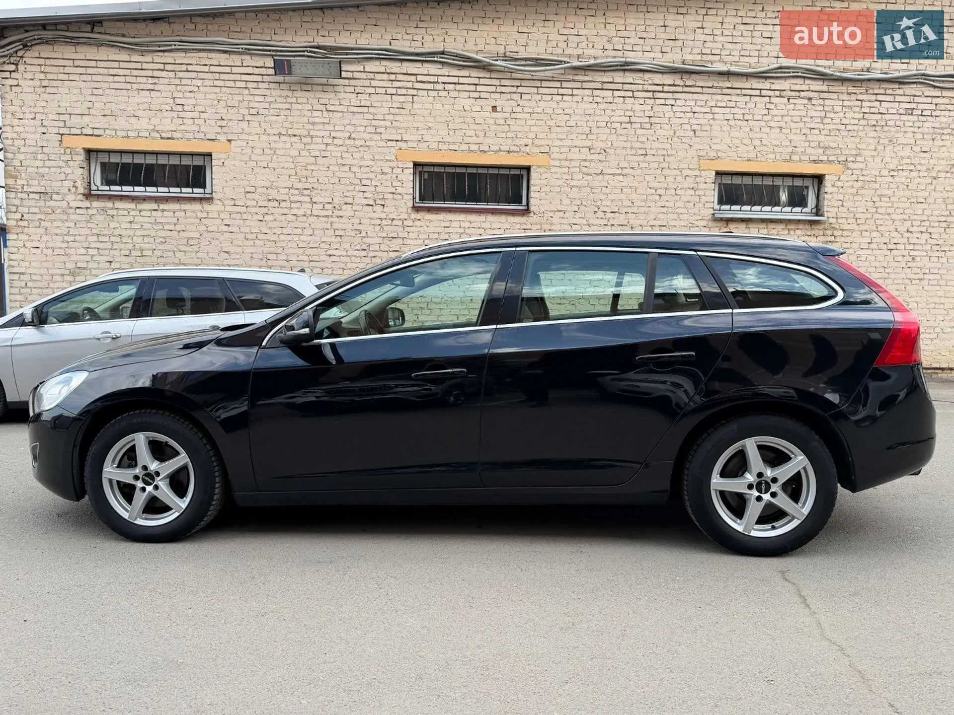 2011 Volvo V60 - мініатюра 12