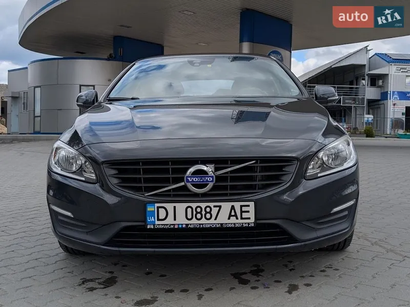 Volvo V60 2018 VIN YV1ZWA8UDK1006799 фото оголошення 30 з 60