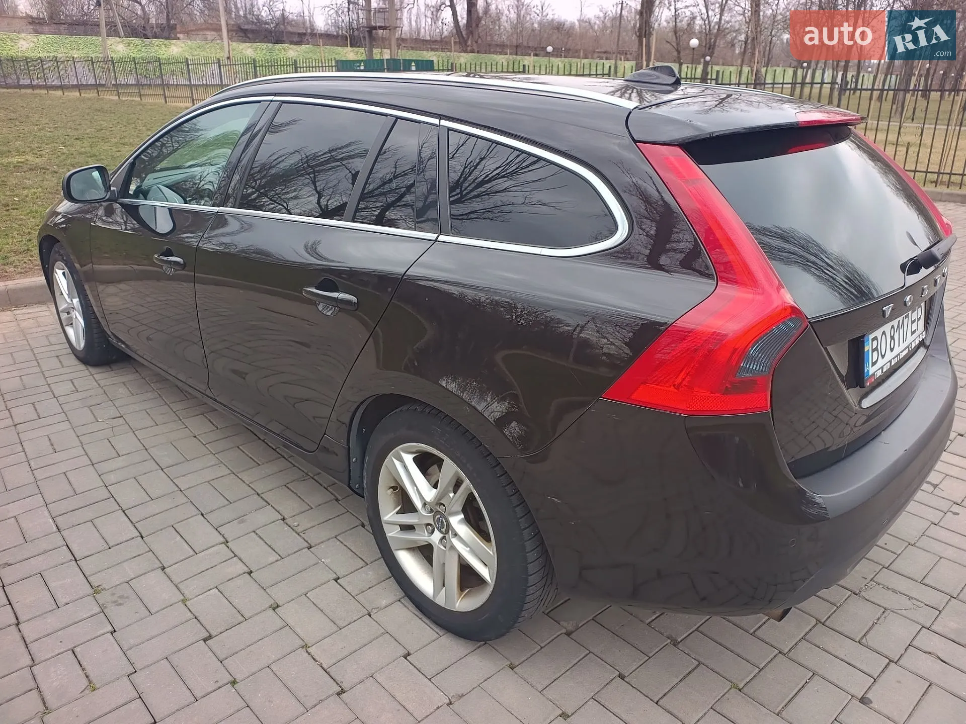 2011 Volvo V60 - мініатюра 8