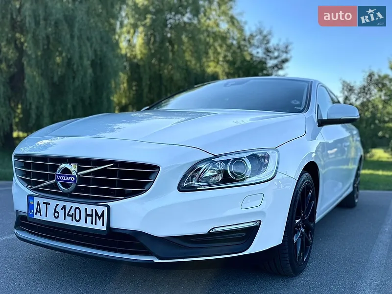 Volvo V60 2017 VIN YV1FW7880H2372273 фото оголошення 56 з 87