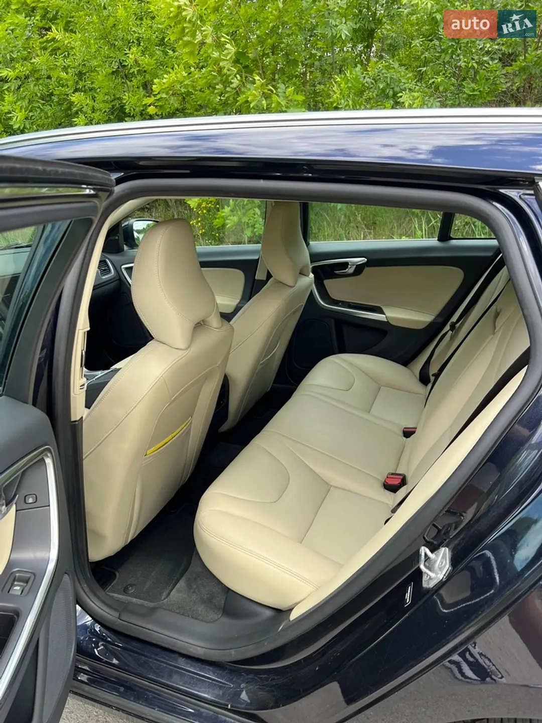2016 Volvo V60 - мініатюра 15