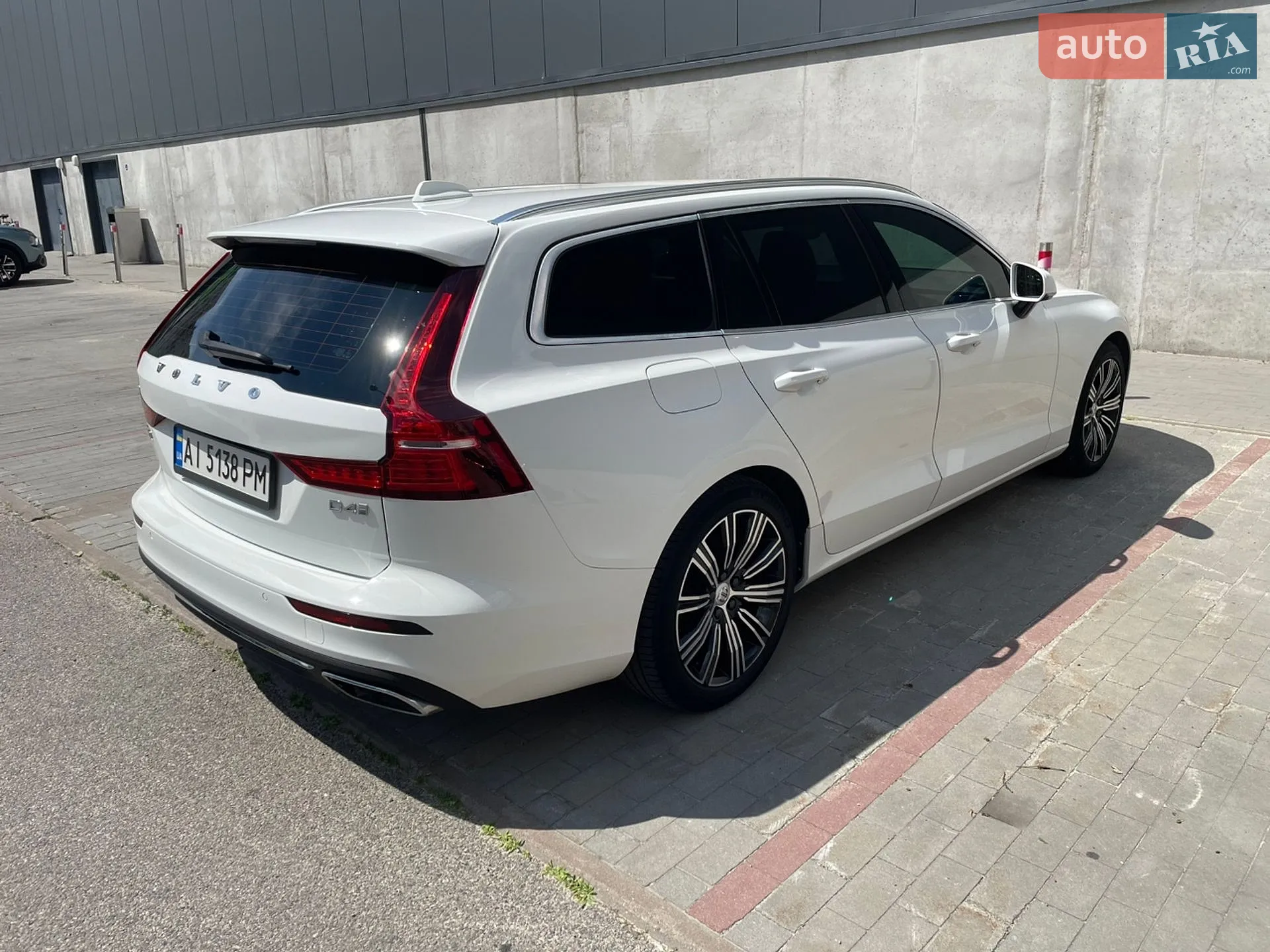 2018 Volvo V60 - мініатюра 6