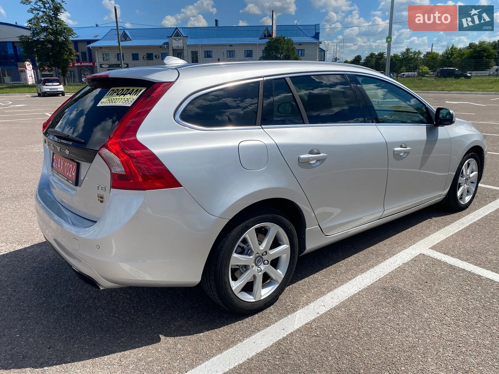 2015 Volvo V60 - мініатюра 5