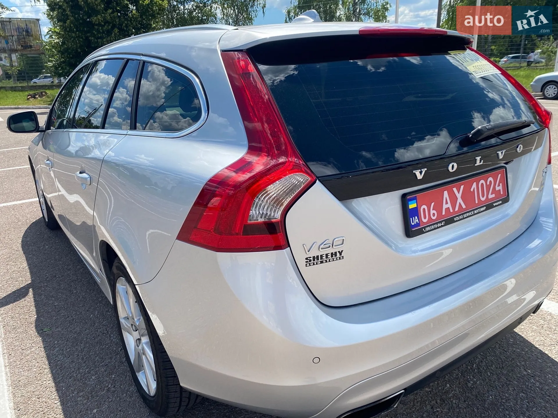 2015 Volvo V60 - мініатюра 12