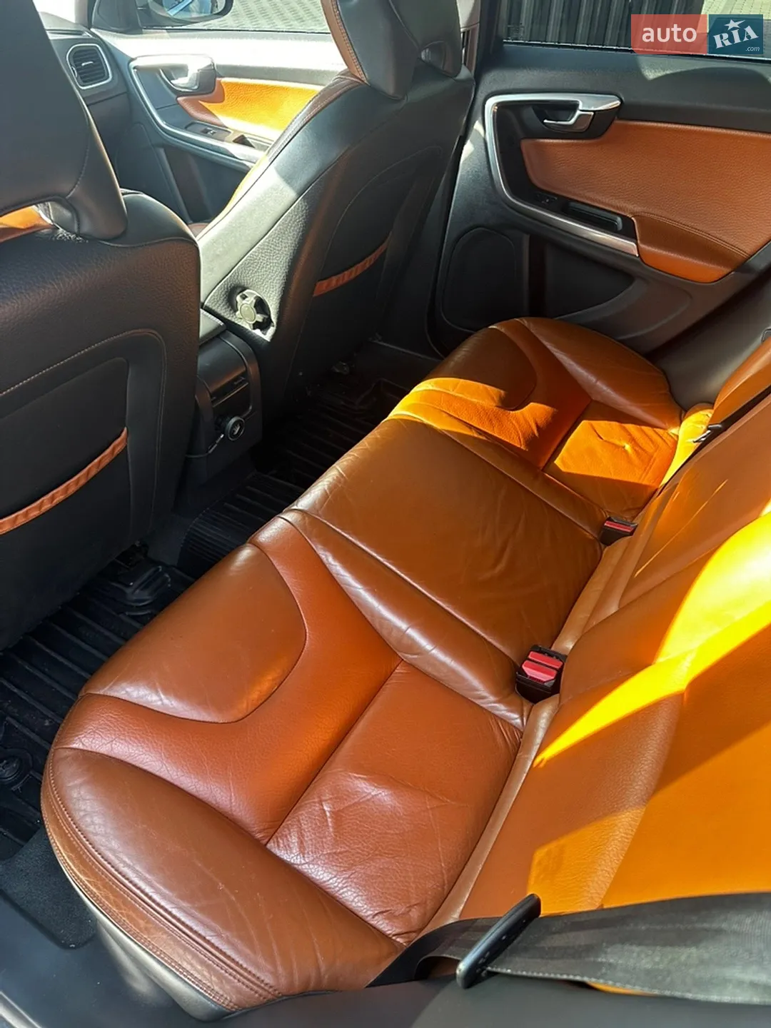 2011 Volvo V60 - мініатюра 9