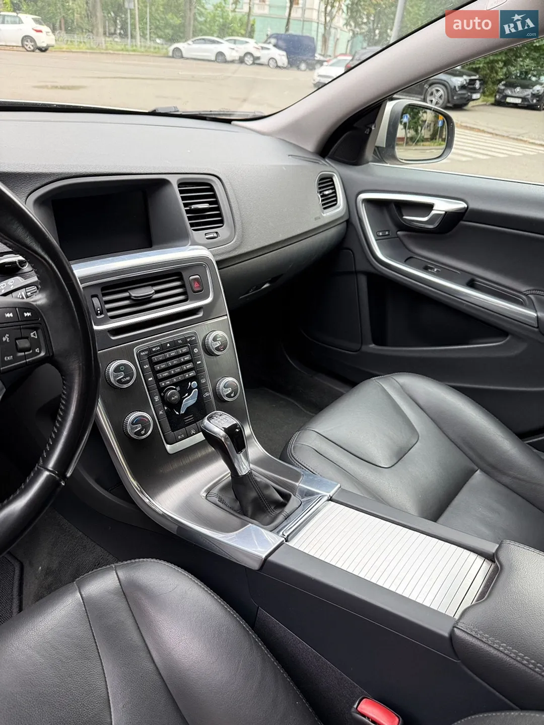 2015 Volvo V60 - мініатюра 14