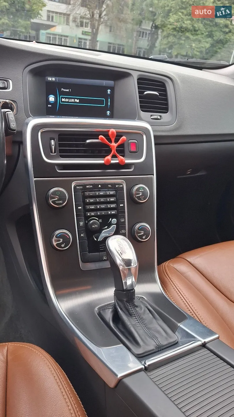 2012 Volvo V60 - мініатюра 16