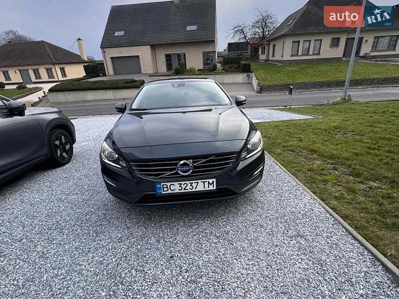 Volvo V60 2013