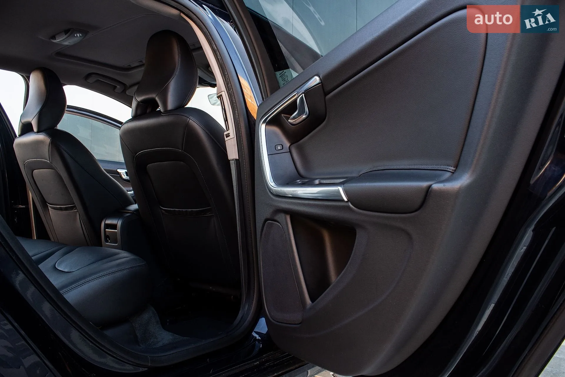 2015 Volvo V60 - мініатюра 38