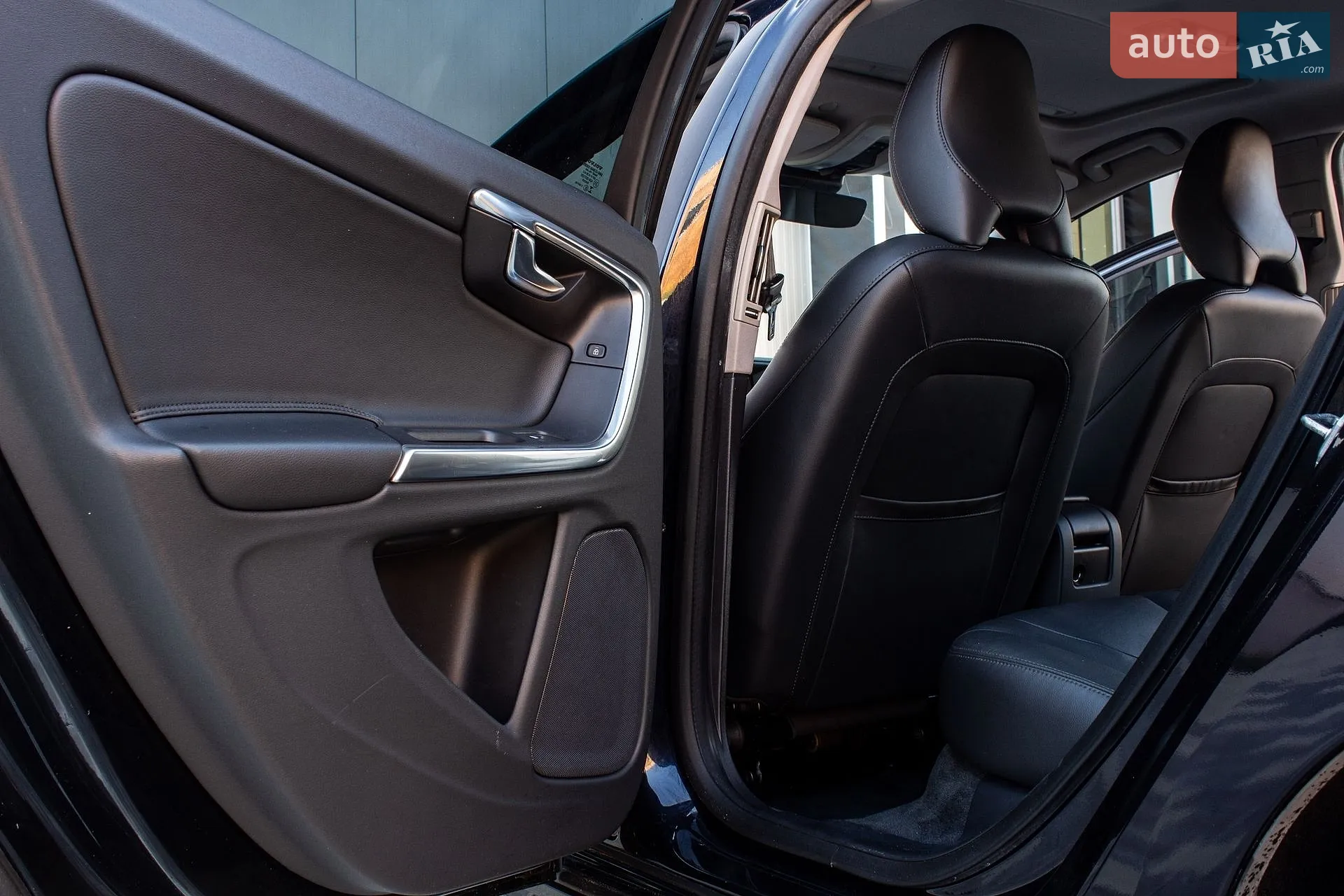 2015 Volvo V60 - мініатюра 37