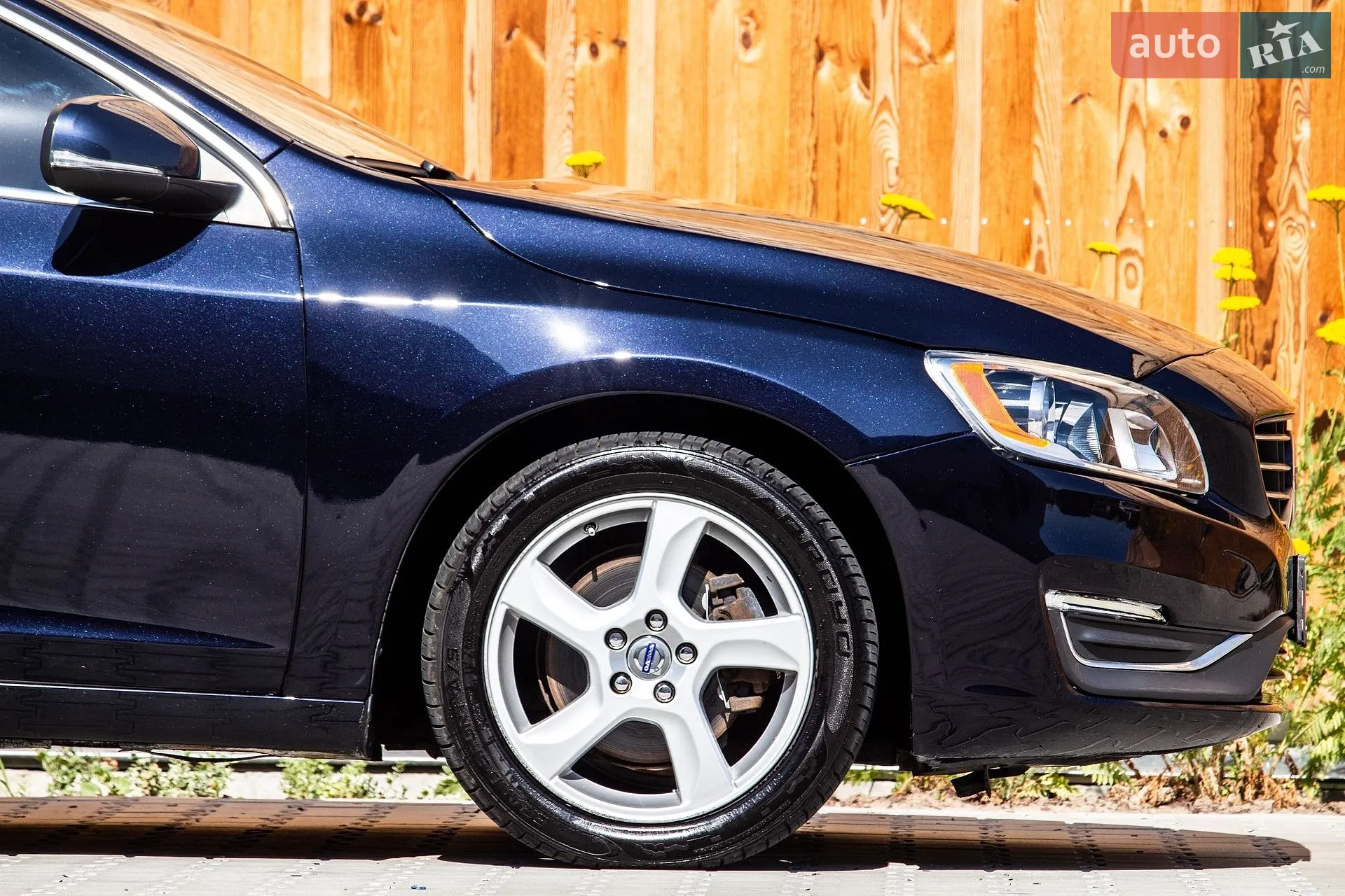 2015 Volvo V60 - мініатюра 16