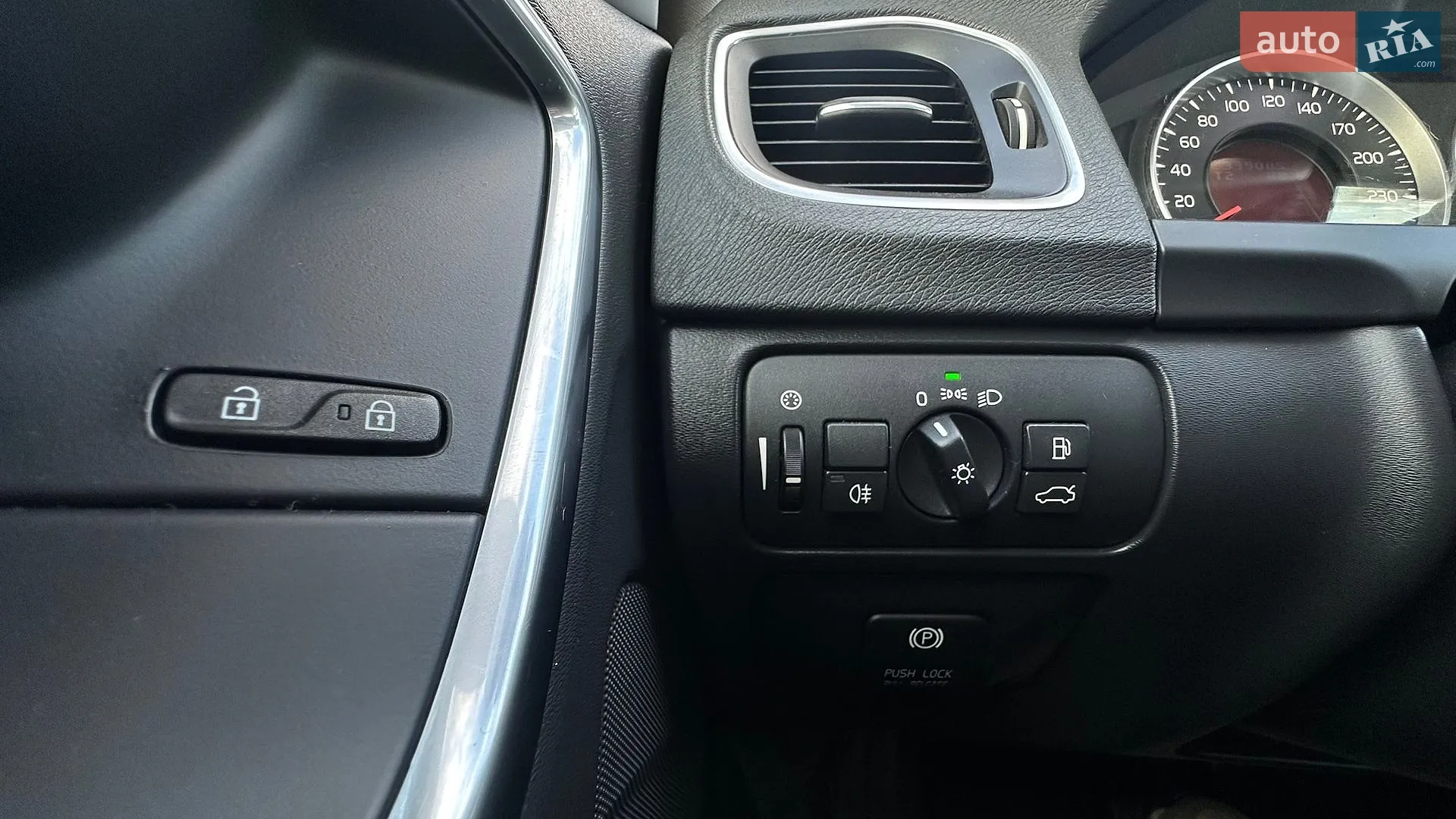 2012 Volvo V60 - мініатюра 29