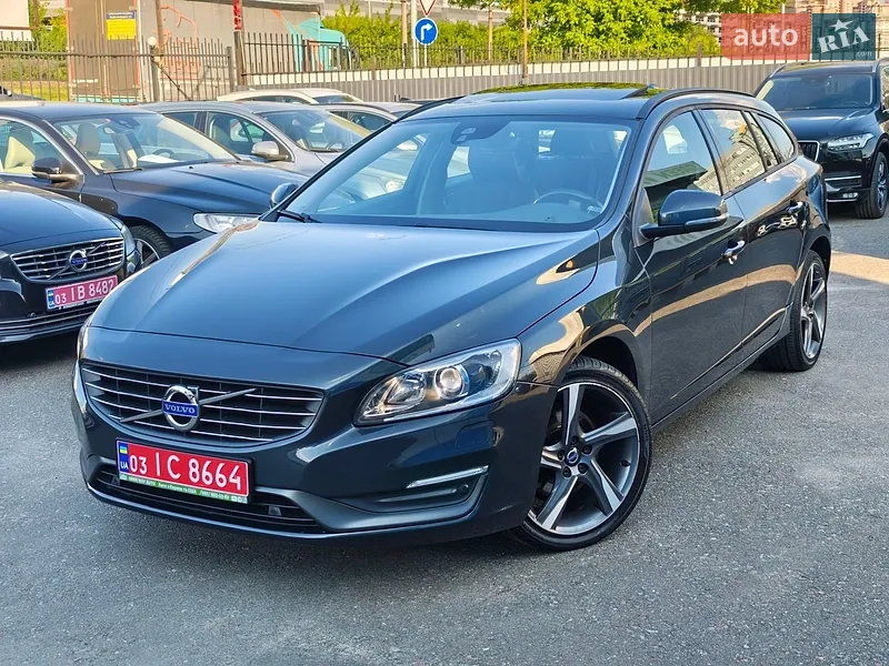 Volvo V60 2015