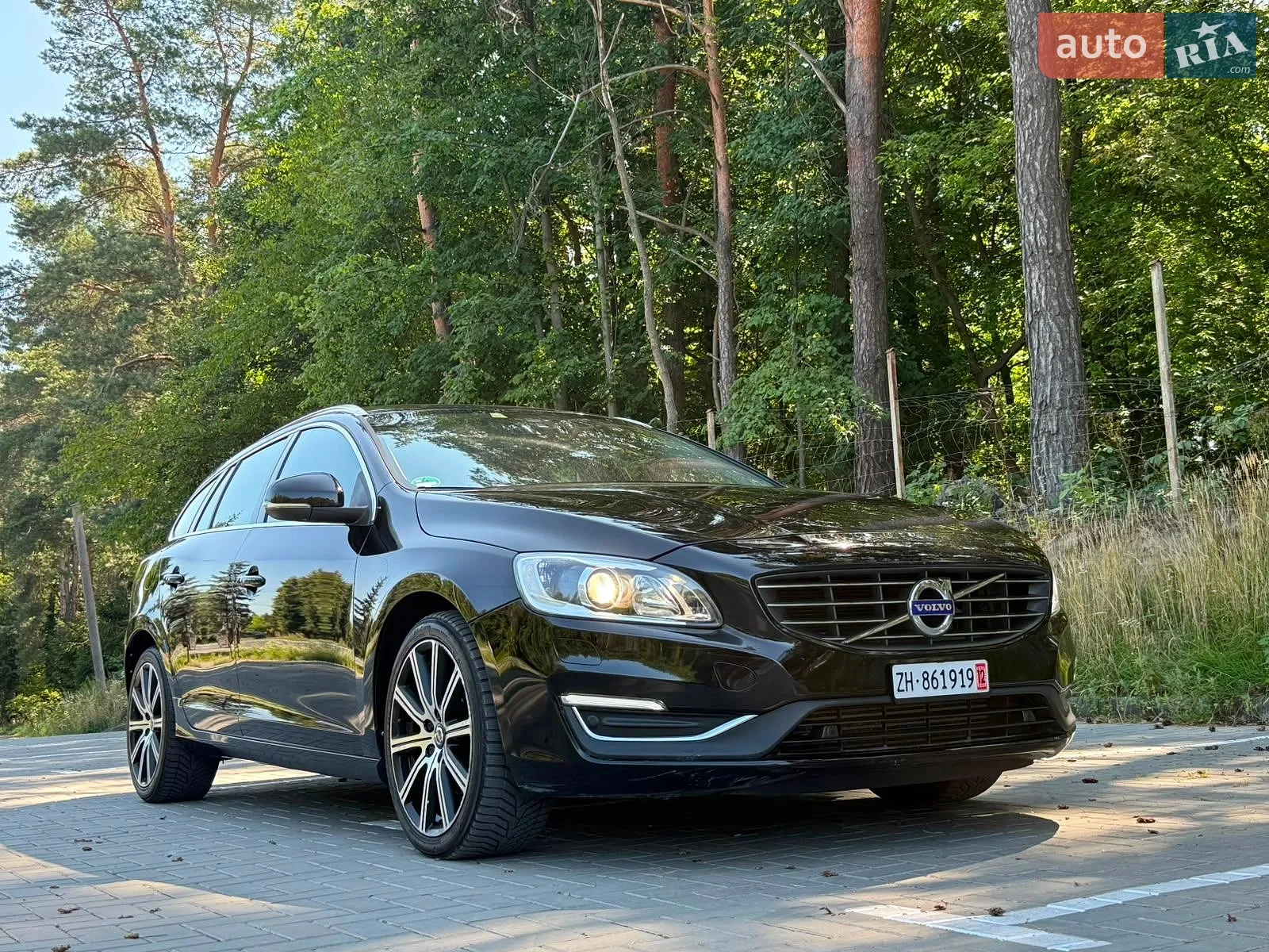2015 Volvo V60 - мініатюра 7
