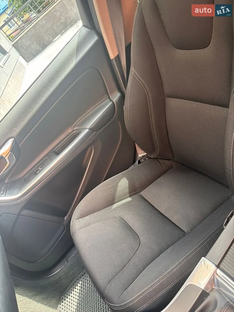 2015 Volvo V60 - мініатюра 14