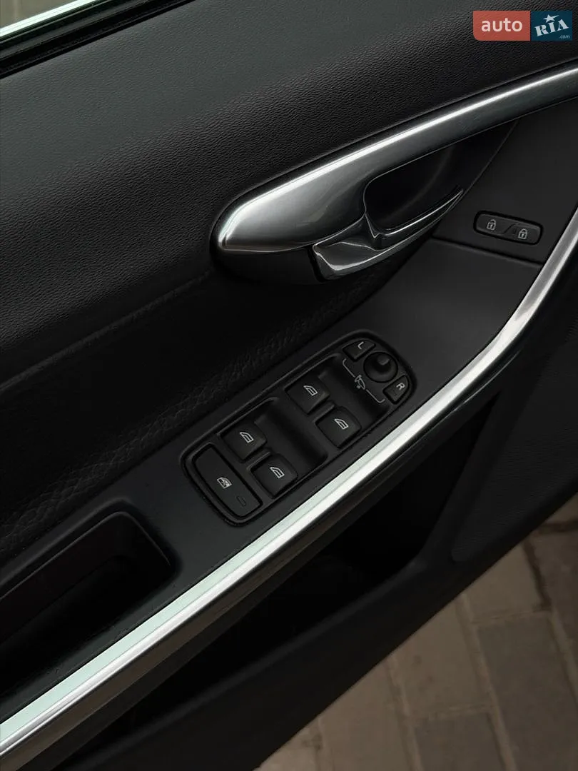 2012 Volvo V60 - мініатюра 17