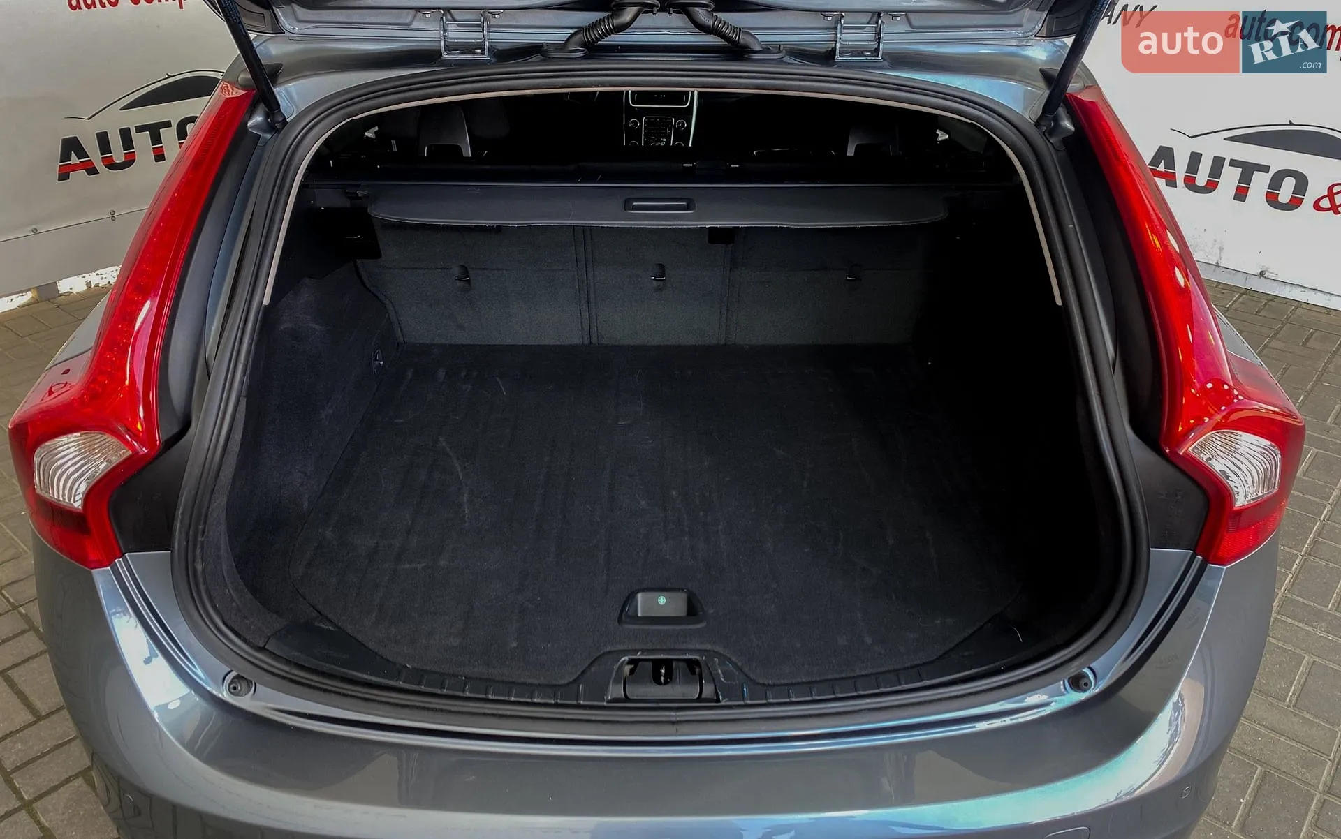 2018 Volvo V60 - мініатюра 27