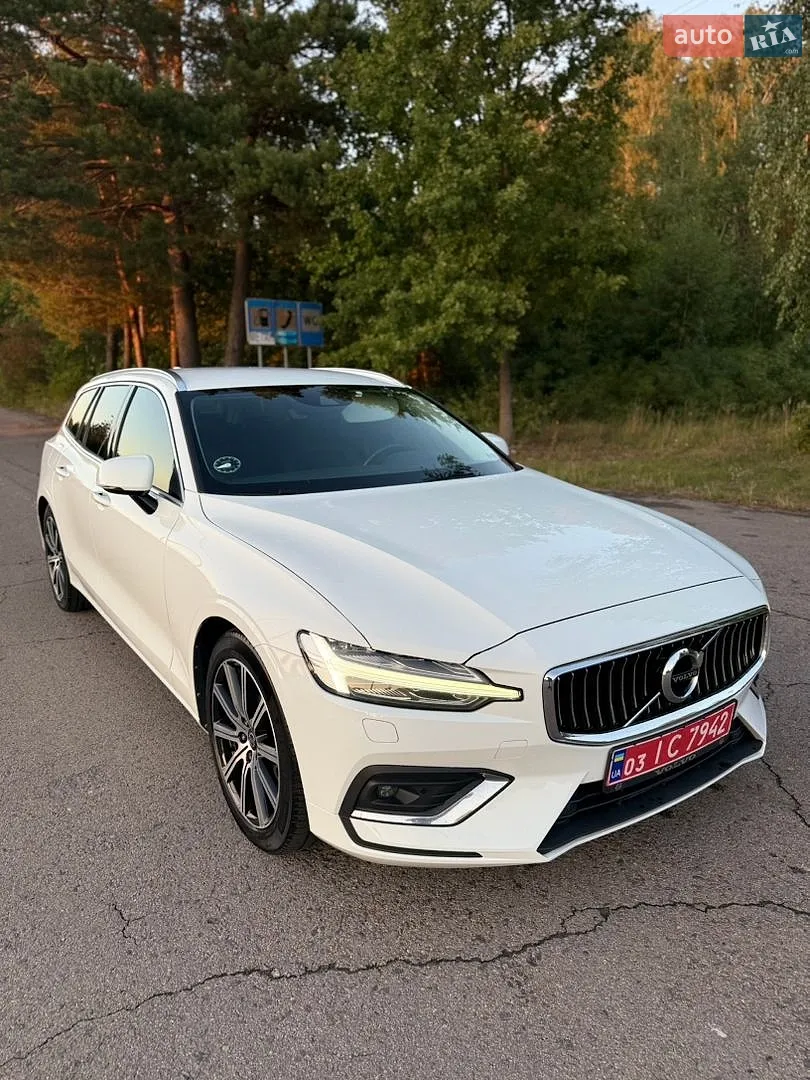 2019 Volvo V60 - мініатюра 9