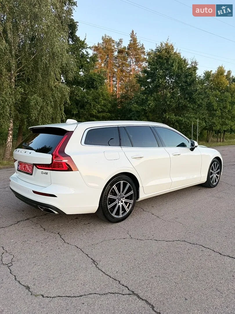 2019 Volvo V60 - мініатюра 15