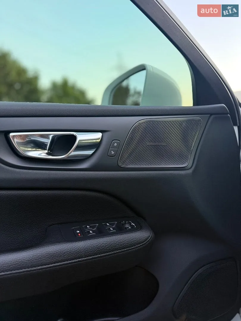 2019 Volvo V60 - мініатюра 40