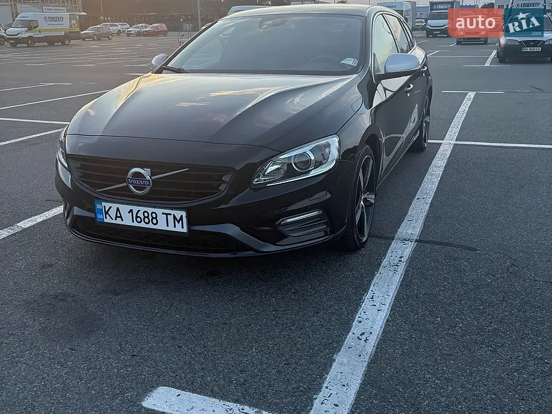 Volvo V60 2018