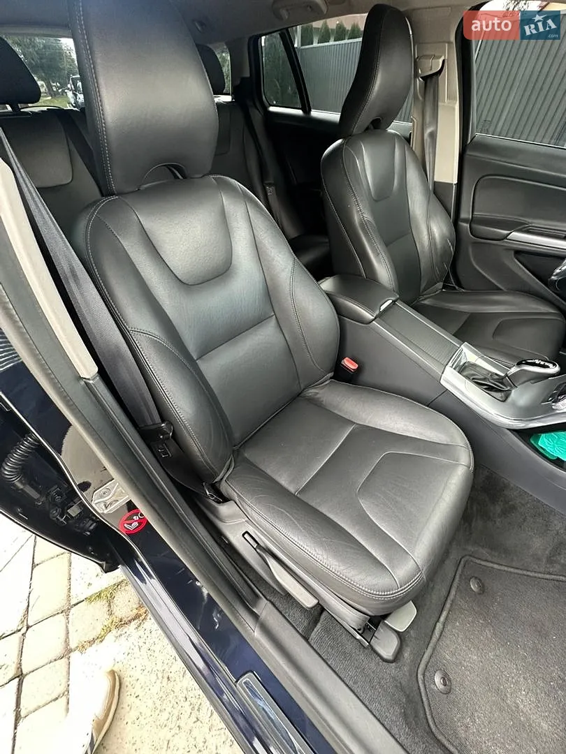 2018 Volvo V60 - мініатюра 42