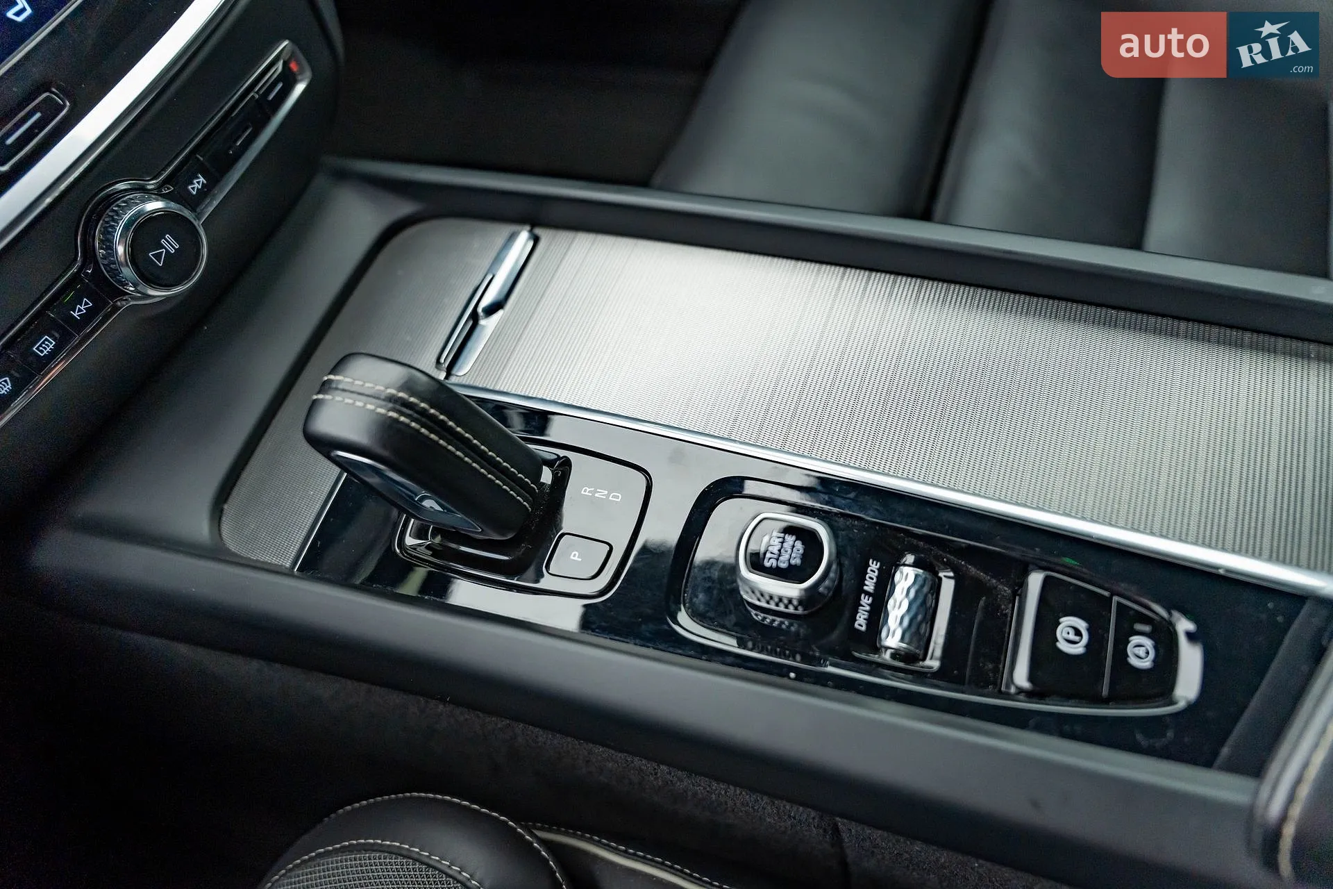 2021 Volvo V60 - мініатюра 22