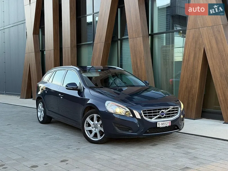 Volvo V60 2011