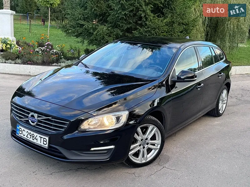 Volvo V60 2015