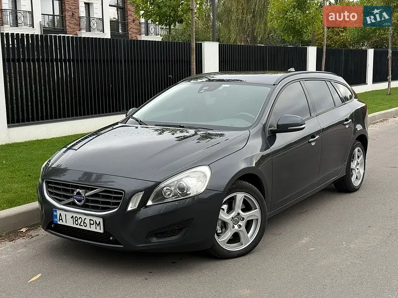Volvo V60 2011