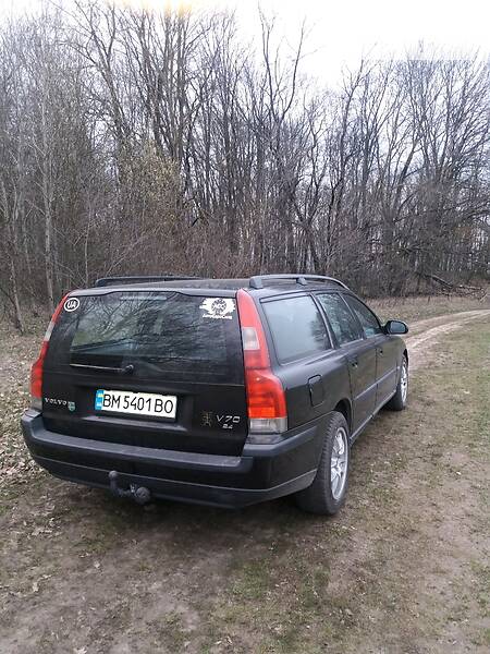Універсал Volvo V70 2001 в Ромнах
