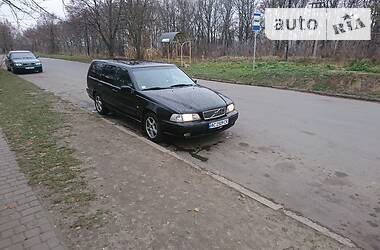 Универсал Volvo V70 2000 в Владимир-Волынском