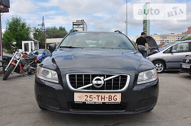 Универсал Volvo V70 2010 в Львове