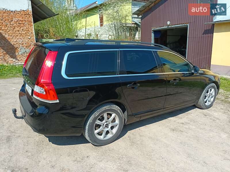 Универсал Volvo V70 2014 в Чорткове