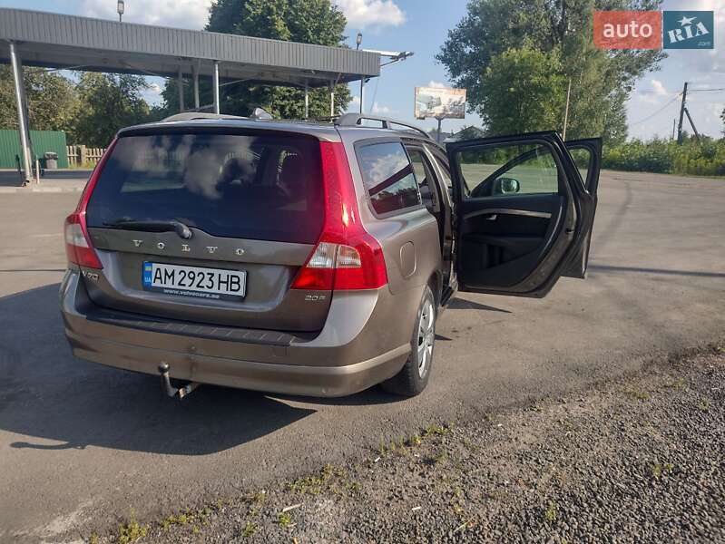 Універсал Volvo V70 2008 в Малині