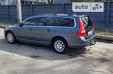 Універсал Volvo V70 2010 в Києві