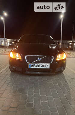 Универсал Volvo V70 2009 в Виннице