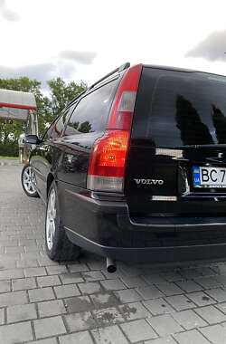 Универсал Volvo V70 2001 в Самборе